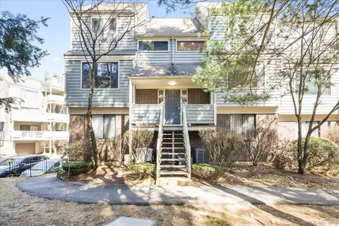 3 Oakwood Ave #B4, Norwalk, CT 06850