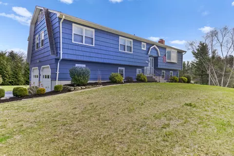 441 Skyline Dr, Orange, CT 06477