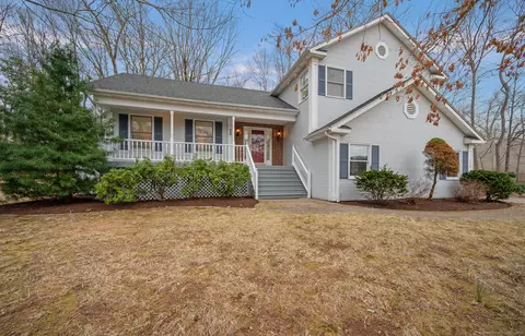 340 Birch Mountain Rd, Manchester, CT 06040