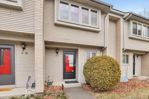 827 Oronoke Rd #2-11, Waterbury, CT 06708
