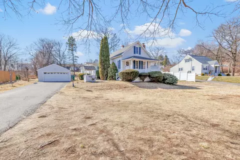 1877 Nichols Ave, Stratford, CT 06614