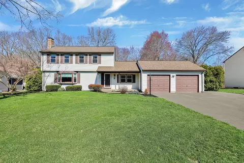 95 Wentworth Dr, South Windsor, CT 06074