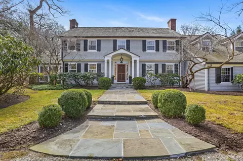 15 Allwood Rd, Darien, CT 06820