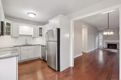 1042 Heritage Vlg #A, Southbury, CT 06488