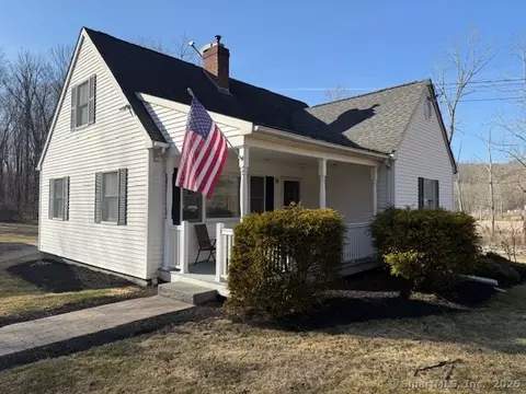 29 Pomfret Rd, Brooklyn, CT 06234