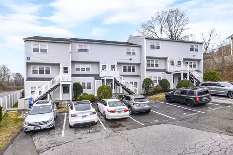 29 Van Buren Ave #I4, Norwalk, CT 06850