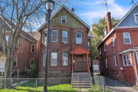 57 Franklin Ave, Hartford, CT 06114
