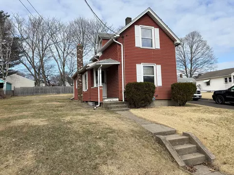 44 Horton Ave, Meriden, CT 06450