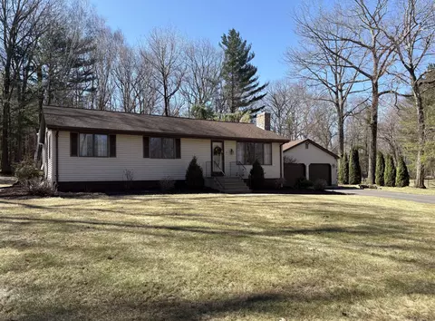 15 Webber Rd, Tolland, CT 06084