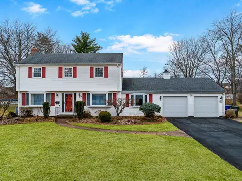 100 Hickory Hill Ln, Newington, CT 06111