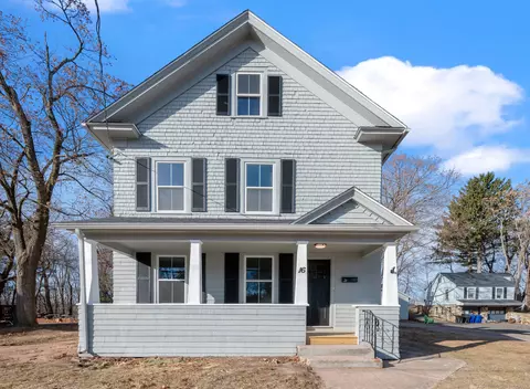 16 West Rd, Ellington, CT 06029