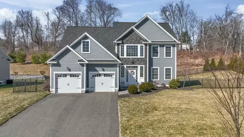 1 Windsor Rd E, North Haven, CT 06473
