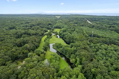15 River Rd, Clinton, CT 06413