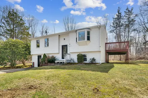 263 Middletown Rd, Colchester, CT 06415