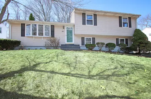 57 Heather Hts, Meriden, CT 06450