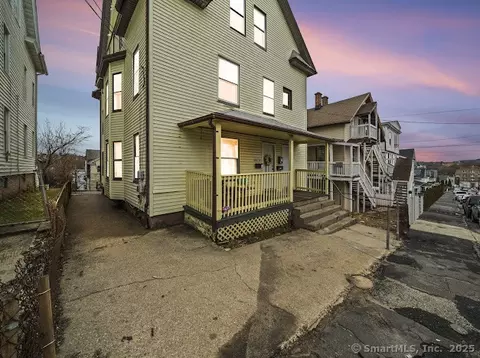 60 South St, Waterbury, CT 06706