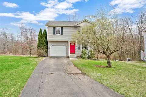 21 Pheasant Hill Dr #21, Enfield, CT 06082