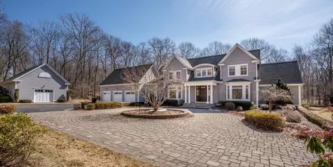 52 Birch Hill Dr, Tolland, CT 06084
