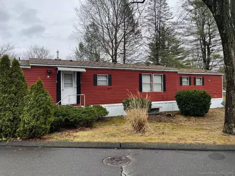 1 Brookside Dr, Southington, CT 06489