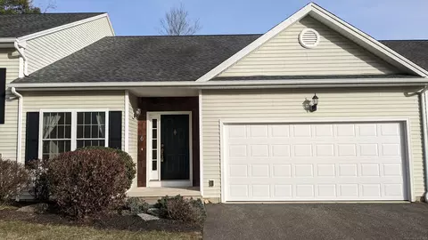 6 Gavin Pl #6, Thomaston, CT 06787