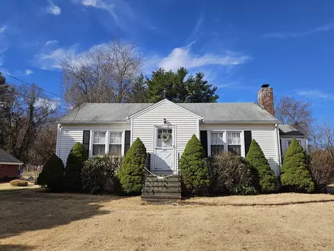 173 Orchard St, Rocky Hill, CT 06067