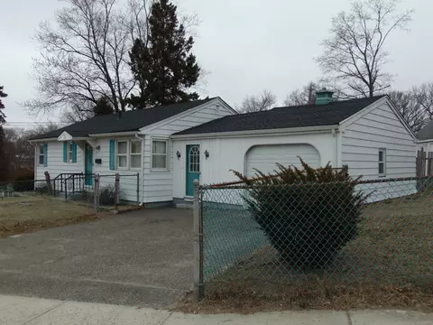 23 Wyoming Ave, Waterbury, CT 06706