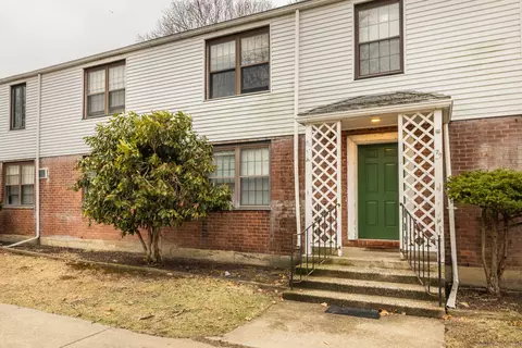 79 Mencel Cir #A, Bridgeport, CT 06610