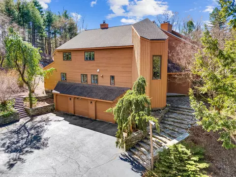 155 Ayrshire Ln, Avon, CT 06001