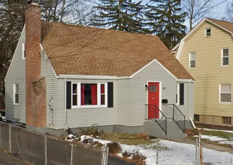 90 Litchfield St, Hartford, CT 06112
