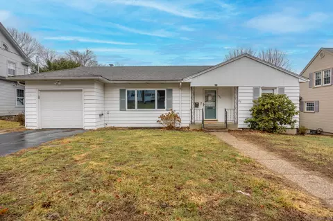 207 Oakland St, Bristol, CT 06010