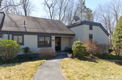 927 Heritage Vlg #B, Southbury, CT 06488