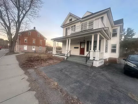 12 W Main St, Sprague, CT 06330