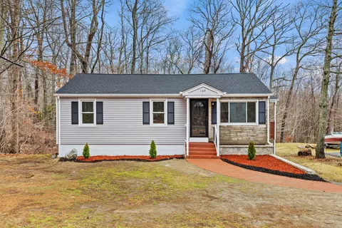 148 Fellows Rd, Oakdale, CT 06370