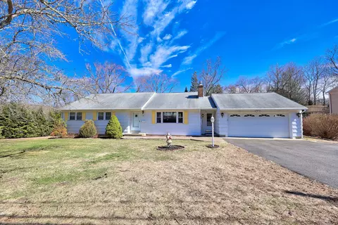 25 King St, Naugatuck, CT 06770
