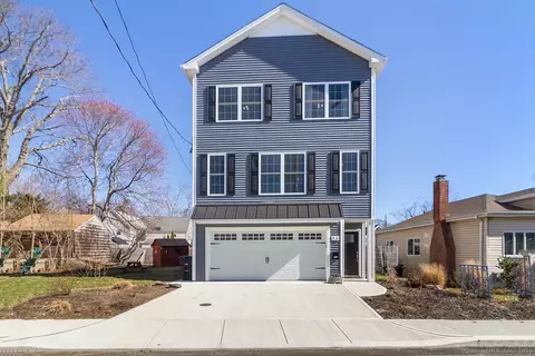 35 Andrews Ave, Milford, CT 06460