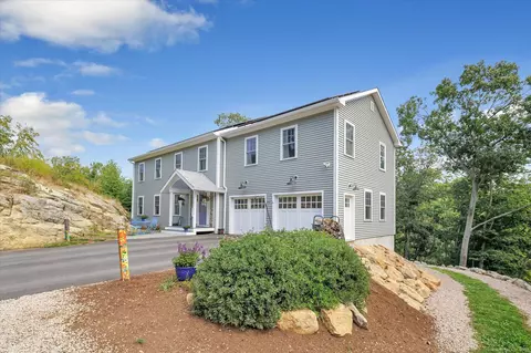 65 Old Sachems Head Rd, Guilford, CT 06437