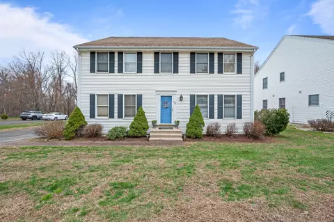 158 Summer St #158, Portland, CT 06480