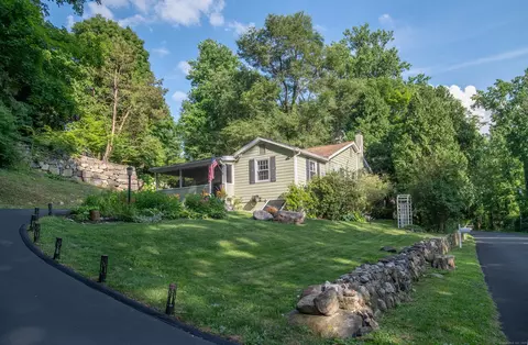 484 Limestone Rd, Ridgefield, CT 06877
