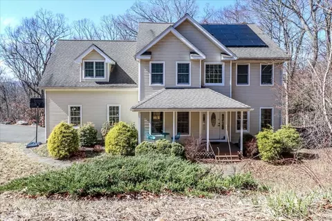 15 Stephanie Dr, New Milford, CT 06776