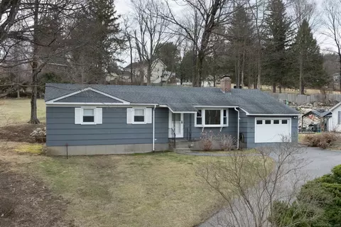 47 Moore Ave, Winchester, CT 06098
