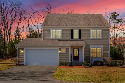 20 Carson Way #20, Simsbury, CT 06070
