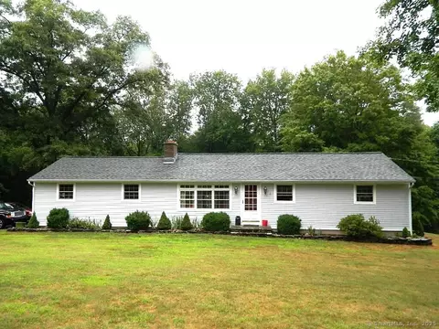 120 Doolittle Dr, Bethany, CT 06524