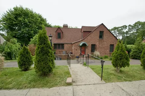 85 Hillcrest Ter, Meriden, CT 06450
