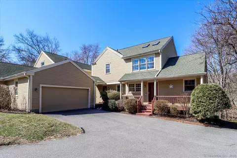 19 Sullivan Farm #19, New Milford, CT 06776