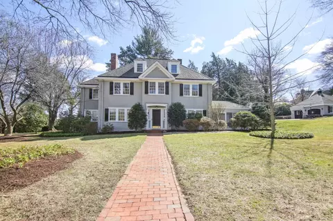 35 Bloomfield Ave, Hartford, CT 06105