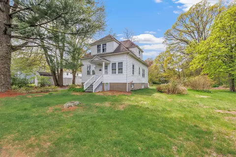 2803 Broadbridge Ave, Stratford, CT 06614