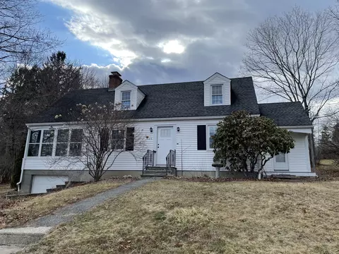 326 South St, Litchfield, CT 06759