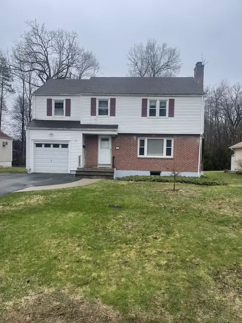 15 Lawler Rd, West Hartford, CT 06117
