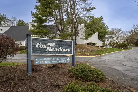 25 Midway Dr #25, Cromwell, CT 06416