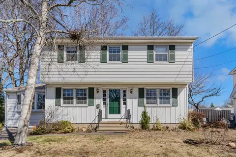 133 Central Ave, Hamden, CT 06517